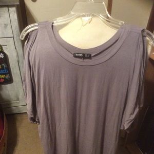 Thanth size xlarge cold shoulder top